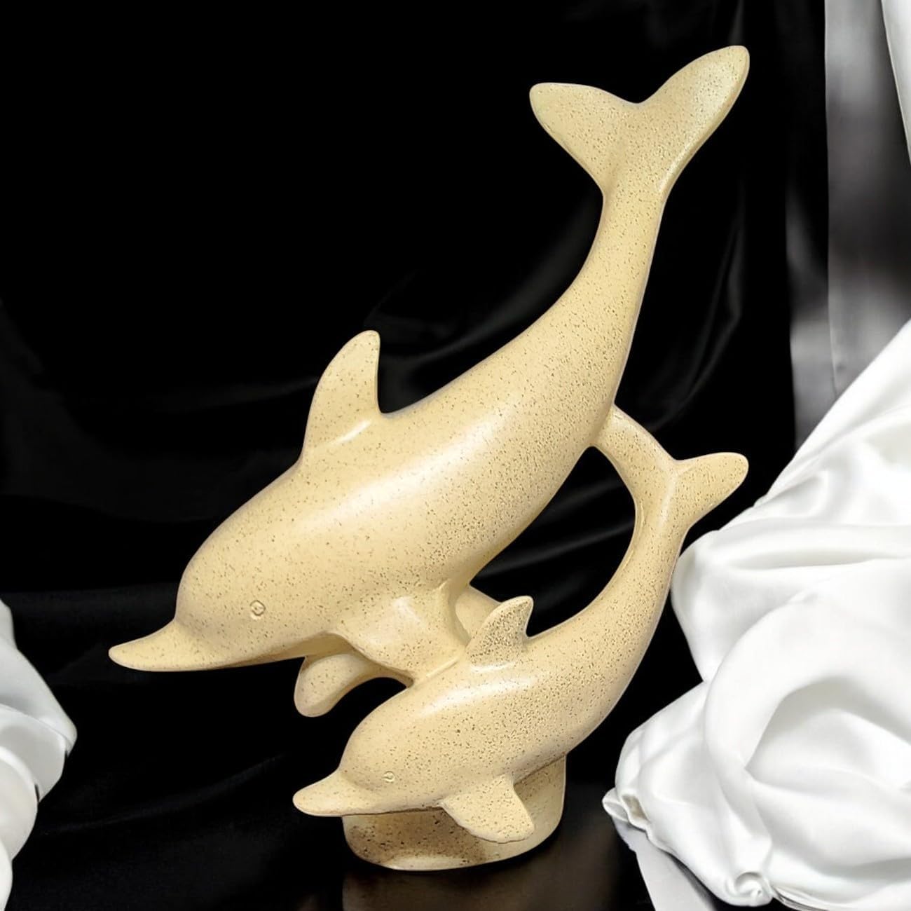 Dolphin Figurine Pair – Minimalist Beige Polyresin Sculpture of Parent and Baby Dolphins – Coastal Theme Tabletop Decor for Shelf, Mantel, or Gift - Riserra
